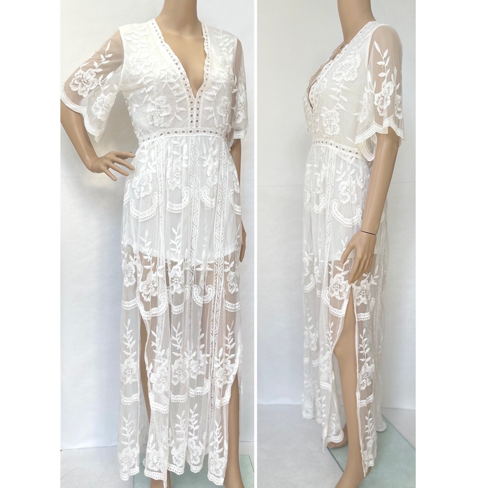 Eleter NWT-White Lace Romper Dress